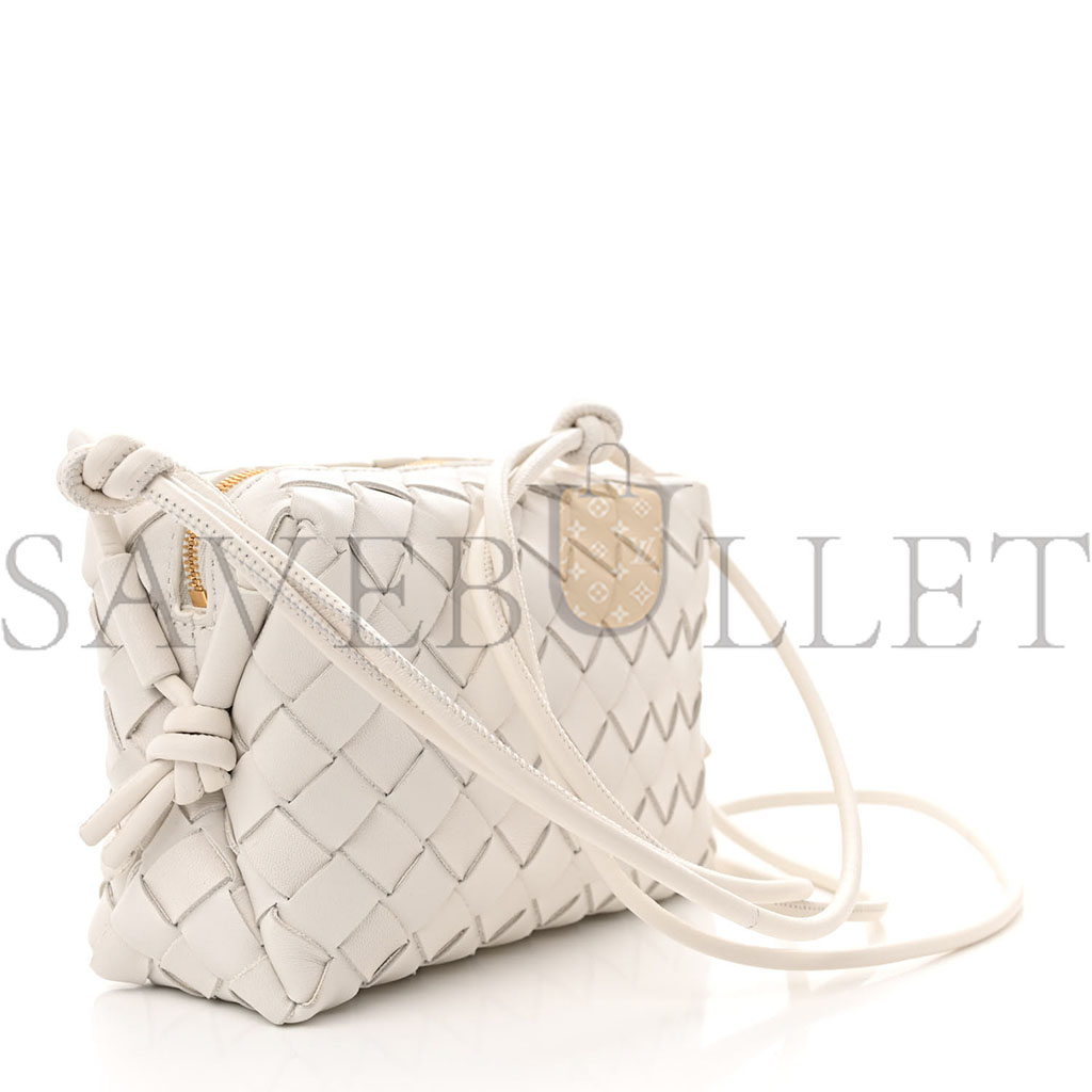 BOTTEGA VENETA NAPPA INTRECCIATO MINI LOOP CAMERA BAG WHITE (18*11*6cm) BOTTEGA VENETA NAPPA INTRECCIATO MINI LOOP CAMERA BAG WHITE (18*11*6cm)