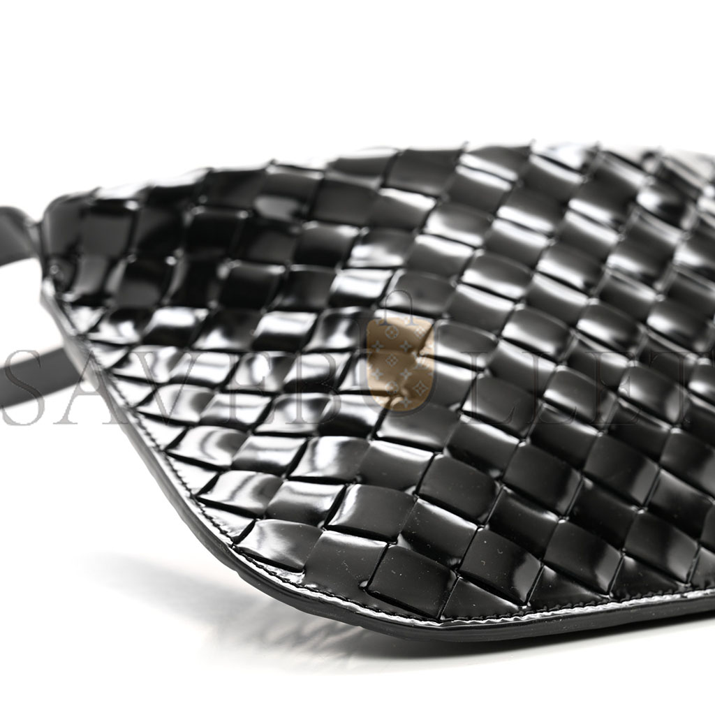 BOTTEGA VENETA PATENT INTRECCIATO SHOULDER BAG BLACK (31*20*3cm) BOTTEGA VENETA PATENT INTRECCIATO SHOULDER BAG BLACK (31*20*3cm)