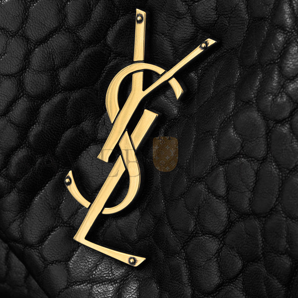 YSL CALYPSO SMALL IN GRAINED LAMBSKIN 734153AACYT1000 (26*14*7cm) YSL CALYPSO SMALL IN GRAINED LAMBSKIN 734153AACYT1000 (26*14*7cm)