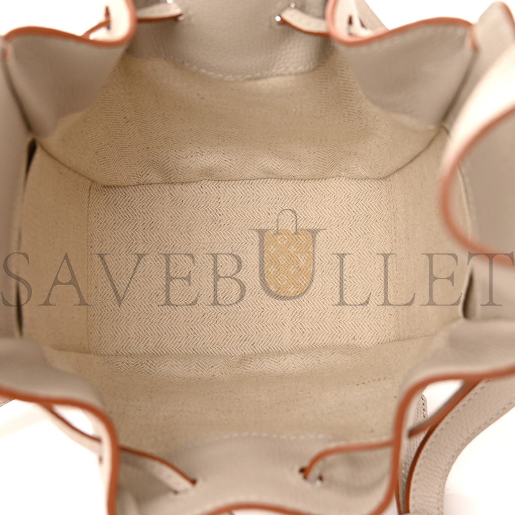 LOEWE PEBBLE GRAIN CALFSKIN MINI HAMMOCK SHOULDER BAG LIGHT GHOST (19*17*11cm) LOEWE PEBBLE GRAIN CALFSKIN MINI HAMMOCK SHOULDER BAG LIGHT GHOST (19*17*11cm)